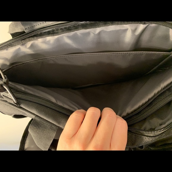 Targus Citylite Laptop Bag 15.6” - Picture 7 of 11